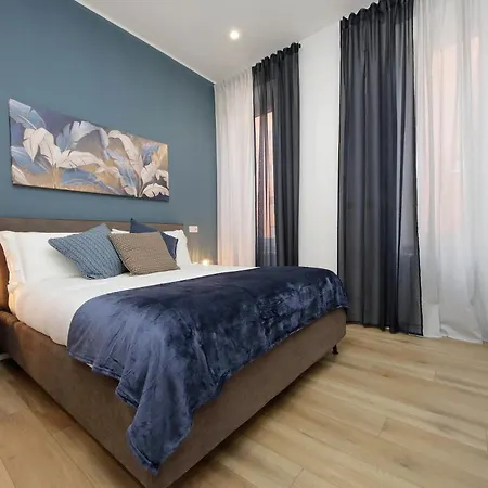 Апартаменты Ych- Urban Style Flat Near San Giovanni Рим