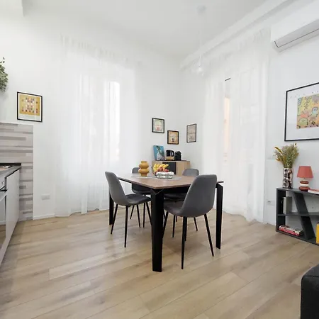Ych- Urban Style Flat Near San Giovanni * Рим