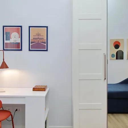 Ych- Urban Style Flat Near San Giovanni Апартаменты Рим