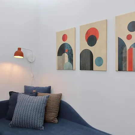 Ych- Urban Style Flat Near San Giovanni Рим