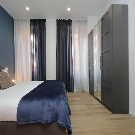 Апартаменты Ych- Urban Style Flat Near San Giovanni